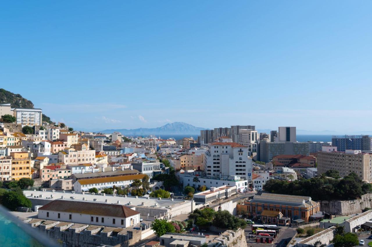 Seaside Serenity Oasis - High Floor - Stunning Views Gibraltar Exterior photo