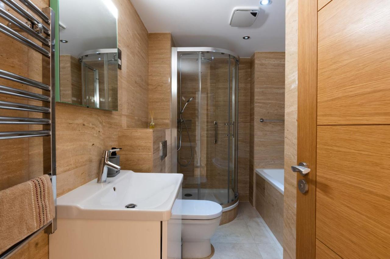 Seaside Serenity Oasis - High Floor - Stunning Views Gibraltar Exterior photo